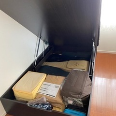 ☆【再投稿】セミダブルベッド（10/26までにお引取可能な方のみ）