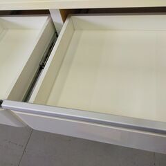 美品!ほぼ新品!!カウンタータイプの食器棚