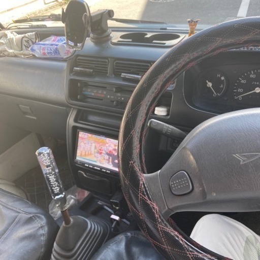 中古車軽トラック4WD