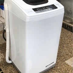 HITACHI  洗濯機　　2016年製