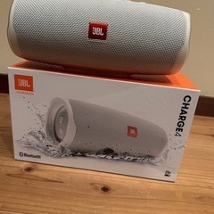 JBL CHARGE4 ホワイト