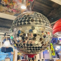 【売約済み】　【当時物】　ビンテージ　ミラーボール　ディスコ　キラキラ　回転　回る　検　照明　レトロ　アンティーク　時代　平成　昭和　70年代　80年代　現状品　レア　希少　演出空間用照明機材 電動回転式  舞台　照明　演出　テレビ　ドラマ　小道具　大道具　空間演出　機材　電動