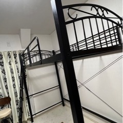 オシャレなロフトベッド！黒　アイアン