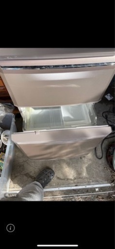 配送 まだまだ新しい冷蔵庫 