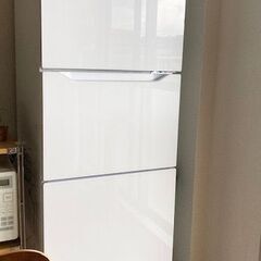 【ネット決済・配送可】冷蔵庫 /// 購入したて　使用１ヶ月半　...
