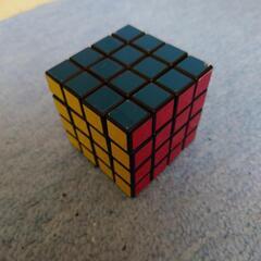 4×4×4 ルービックキューブ
