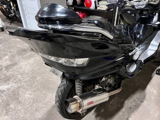 マジェスティー　カスタムエアロ　デビルマスク　カスタムマフラー マジェスティー カスタムエアロ デビルマスク カスタムマフラー