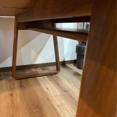 大幅値下　ウォルナット　ダイニングテーブル　無垢　北欧