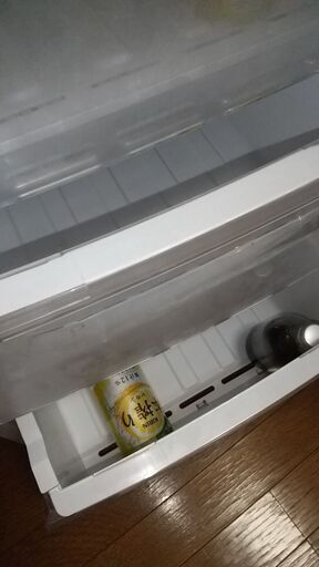 ノンフロン冷凍庫　２０１２年製