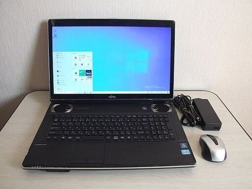 高速SSD240GB搭載 大画面17型フルHD 第二世代 Core i7 2630QM FMV