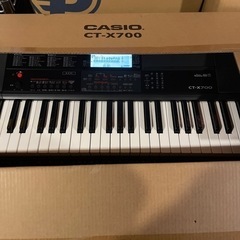 カシオ　電子ピアノ　CT-X700