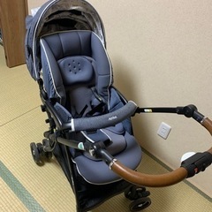 アップリカ　ラグーナビッテクッション(アカチャンホンポ限定モデル)