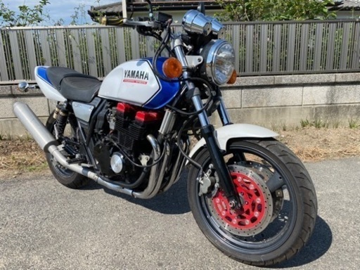 ☆車検付XJR400R☆バッテリー・プラグなど新品交換(^-^)キャブレーターオーバーホールで快調！！400ccネイキッドバイク☆