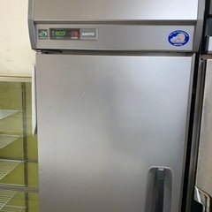 サンヨー 業務用２ドアタテ型冷蔵庫 ＳＲＲ－Ｊ６８１ＶＬ