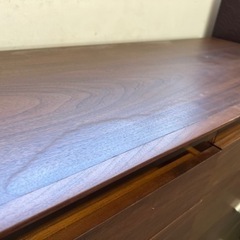 引き出し楽々の衣装箪笥