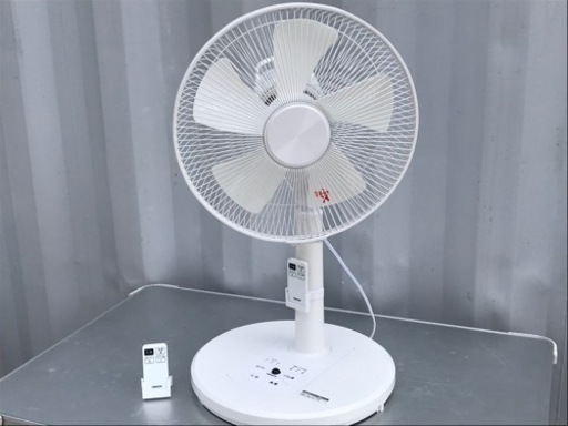 山善◇30cmリビング扇◇扇風機◇2022年製◇リモコン２つ付き◇YLR-AG302C◇K165