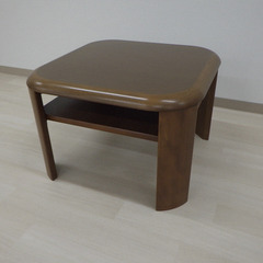 テーブル（小）（小金井市再生家具）品番：10-01-05