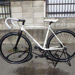 『配送可』ＴＲＩＧＧＥＲトリガー７００ｘ２５Ｃ スポーツ・ロードバイク ドロップ トリガー TRIGGER ピストバイク Caf-R 700×25C 固定ギア ￥23,980税込