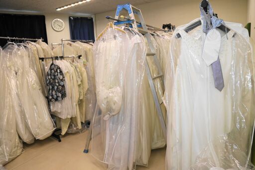 ウエディングレス 36着 タキシード２０着 全部まとめて