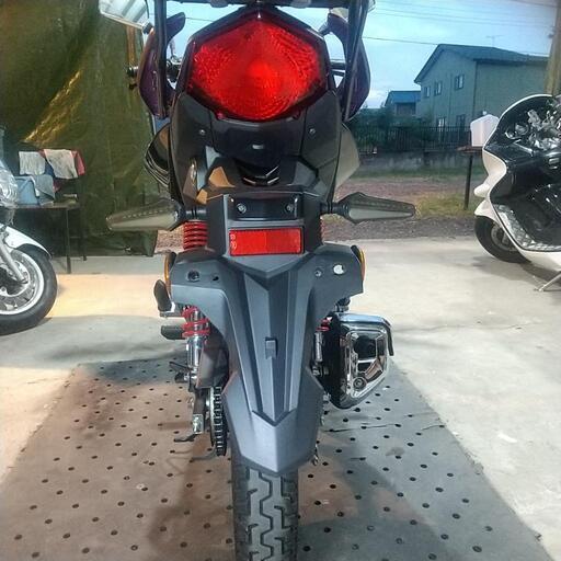 ホンダCBF125R 走行4554キロ 1年半前新車購入 スポーティな
