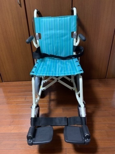 カワムラサイクル　簡易車椅子　旅ぐるまAK6