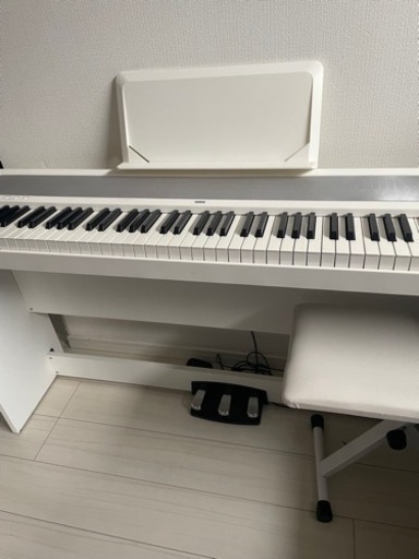 KORG電子ピアノ　ホワイト
