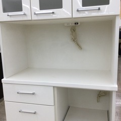 【✨ホワイト❗️ 3口コンセント❗️お値段以上⁉️新生活応援❗️✨】定価¥48,000 NITORI/ニトリ  3面レンジボード
