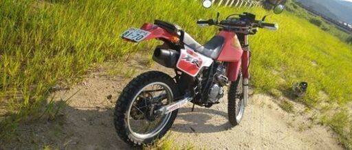 ホンダ　XR250R (ME06)  - バイク