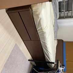新品ベッド五千円今日か明日までに取りに来れる方はあげます