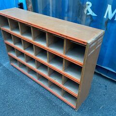 宇都宮でオシャレな家具を探すなら『オトワリバース！』ヴィンテージ下駄箱 下駄箱 ブラウン 収納棚 飾り棚 中古品