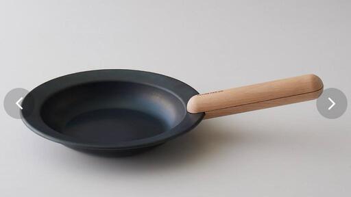 【新品未使用】フライパンジュウ　日本製　大人気　品薄　Mサイズ