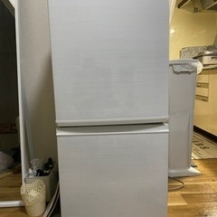 <お譲り決定> シャープ　冷蔵庫 137L