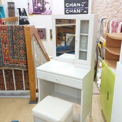 ニトリ NITORI ドレッサー スツール付き (フェリベーネ FEL1360 ) 引出し1個 扉1枚 棚板可動式 ホワイト 定価24900円■横幅59cm×奥行40cm×高さ130㎝■近隣配送無料 買取帝国 朝霞店