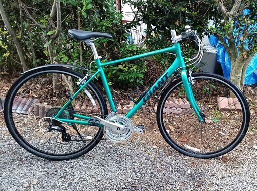 新品部品多数！GIANT ESCAPE R3 グリーン 3×8 シマノ24段