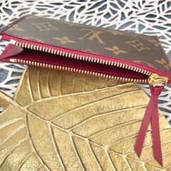 ルイヴィトン　LOUIS VUITTON　ポルト カルト ジップ フューシャ　財布　ケース　小銭入れ ルイヴィトン LOUIS VUITTON ポルト カルト ジップ フューシャ 財布