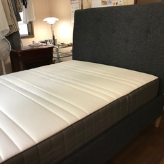 値下げします!！幅120センチのIKEAシングルベッド!使用してして1年です美品です!