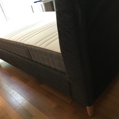 値下げします!！幅120センチのIKEAシングルベッド!使用してして1年です美品です!