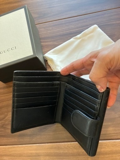 GUCCI財布