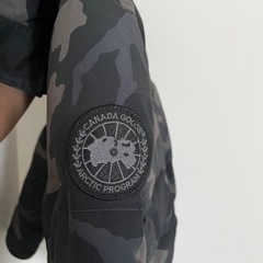カナダグース　Canada goose マクミラン　ブラックカモ柄　未使用！
