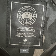 カナダグース　Canada goose マクミラン　ブラックカモ柄　未使用！