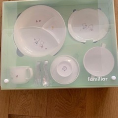 familiar ファミリア食器Ａセット　新品