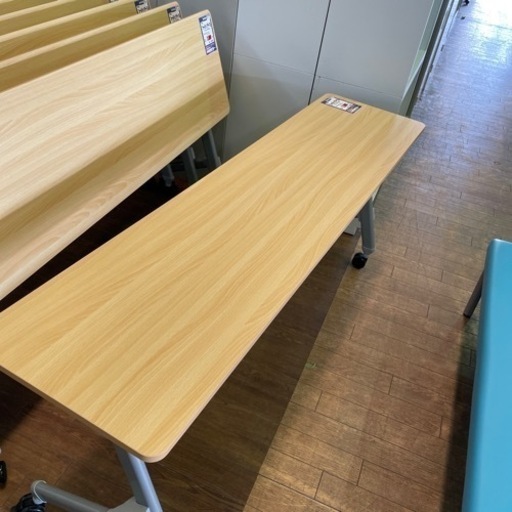 JJ-1 【オフィス家具専門店】TOKIOのフォールディングテーブルです！ R4.10/6時点で在庫数7点あり