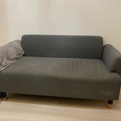 IKEA ソファー　ダークグレー