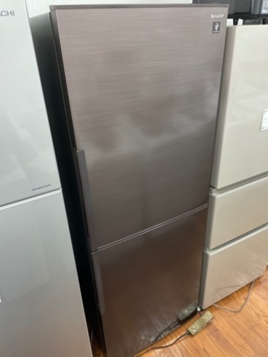 送料、設置込み　冷蔵庫　280L SHARP 2019年