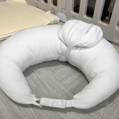枕付き授乳クッション（使用頻度低め）