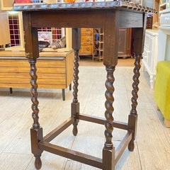 英国アンティーク/イギリス/ツイストレッグ オケージョナルテーブル サイドテーブル★買取帝国 志木店