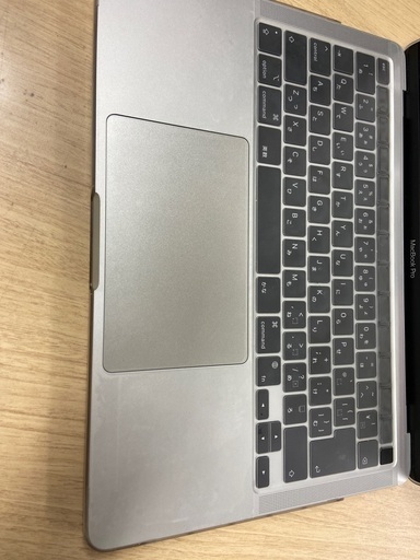 MacBook pro 2020 16GB 256GBM1チップ　付属品付き　シルバー
