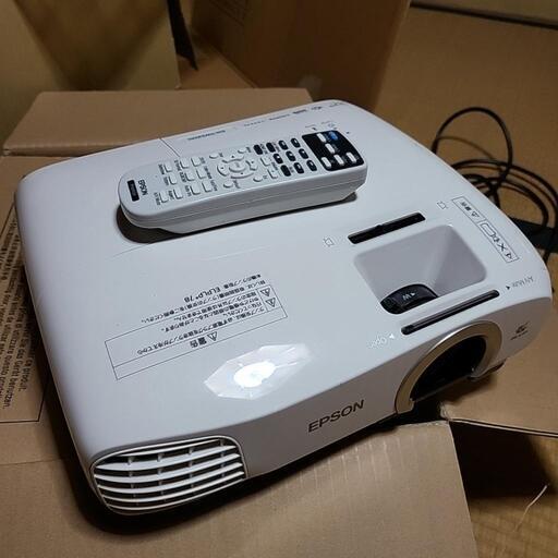 EPSON ホームシアタープロジェクター EH-TW5200