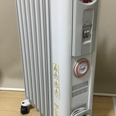 ＜美品＞デロンギ・オイルヒーター 電子タイマー付・H290812EC