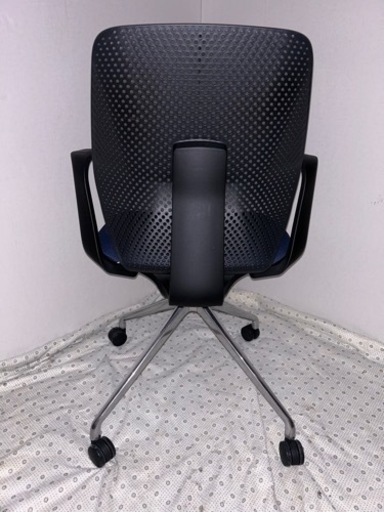 イトーキ オフィスチェア QuA(キュアチェア)シリーズ - 椅子
